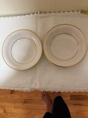Noritake Tulane Ivory China Paisley Cereal Bowls Two Pieces, 6 Inch, Gold Trim.